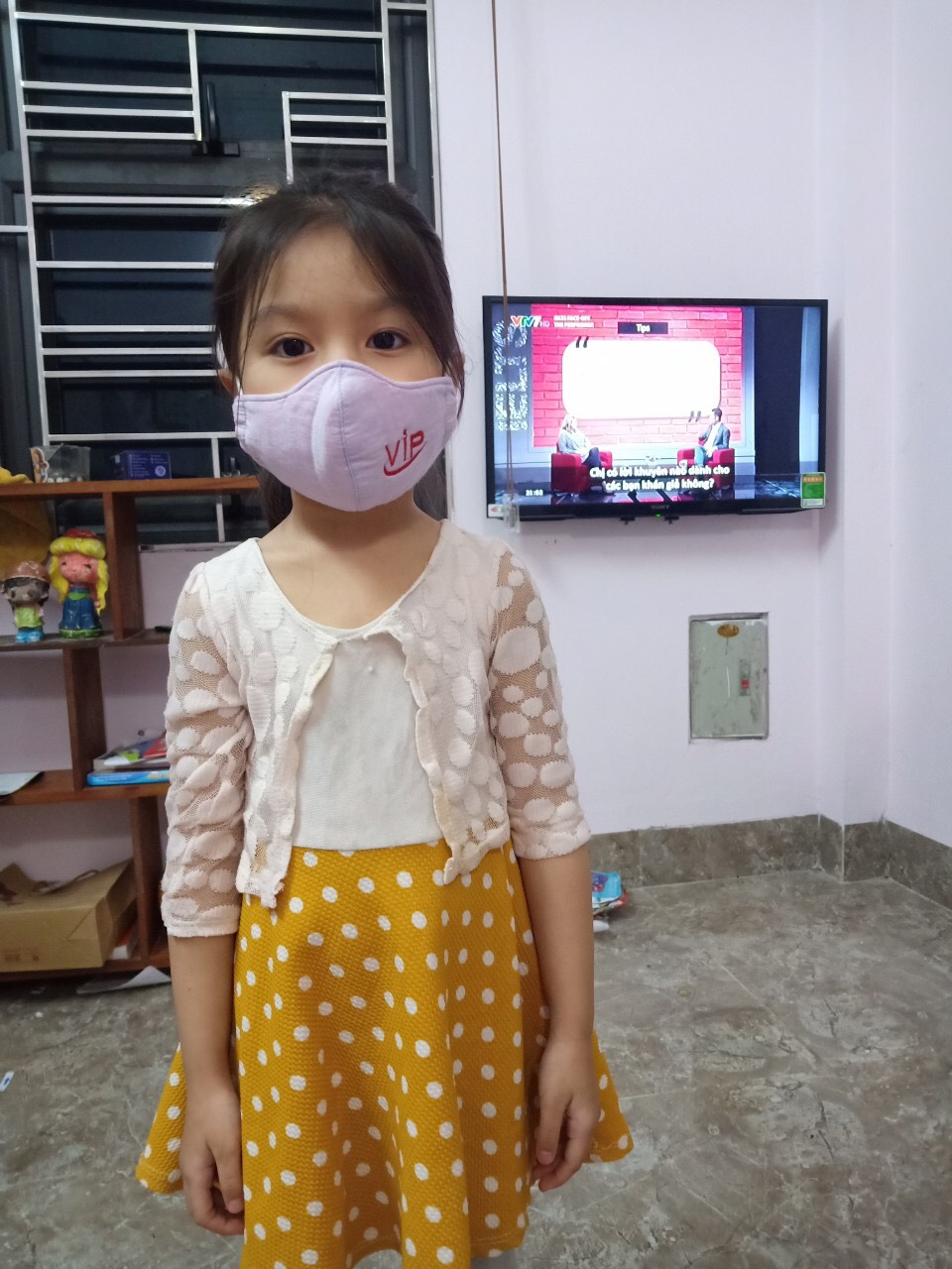 đeo khẩu trang jpg