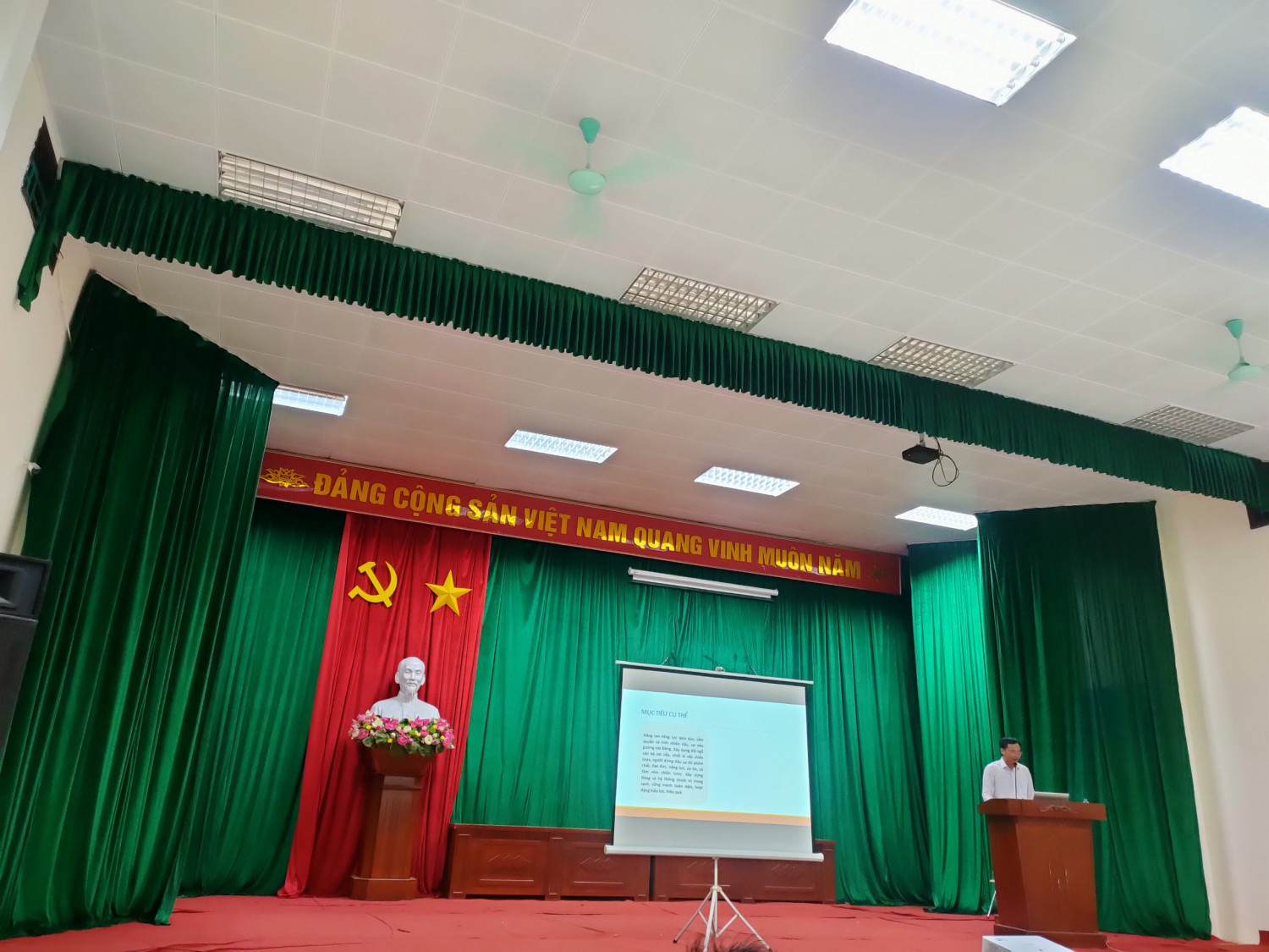 học tập nghị quyết 2